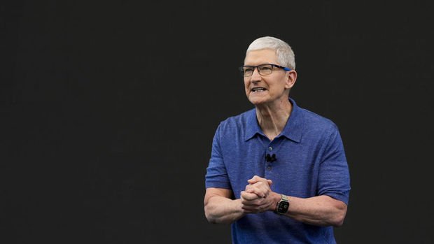 Apple CEO’su Cook’tan Çin’e ziyaret