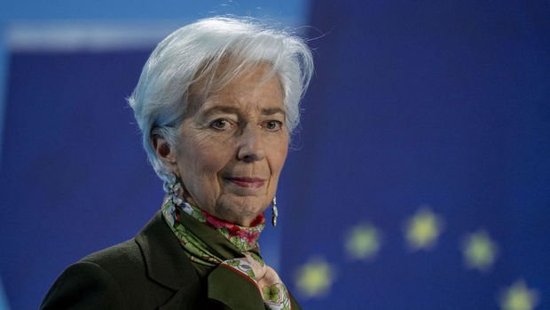 Lagarde’dan politika hızı mesajı